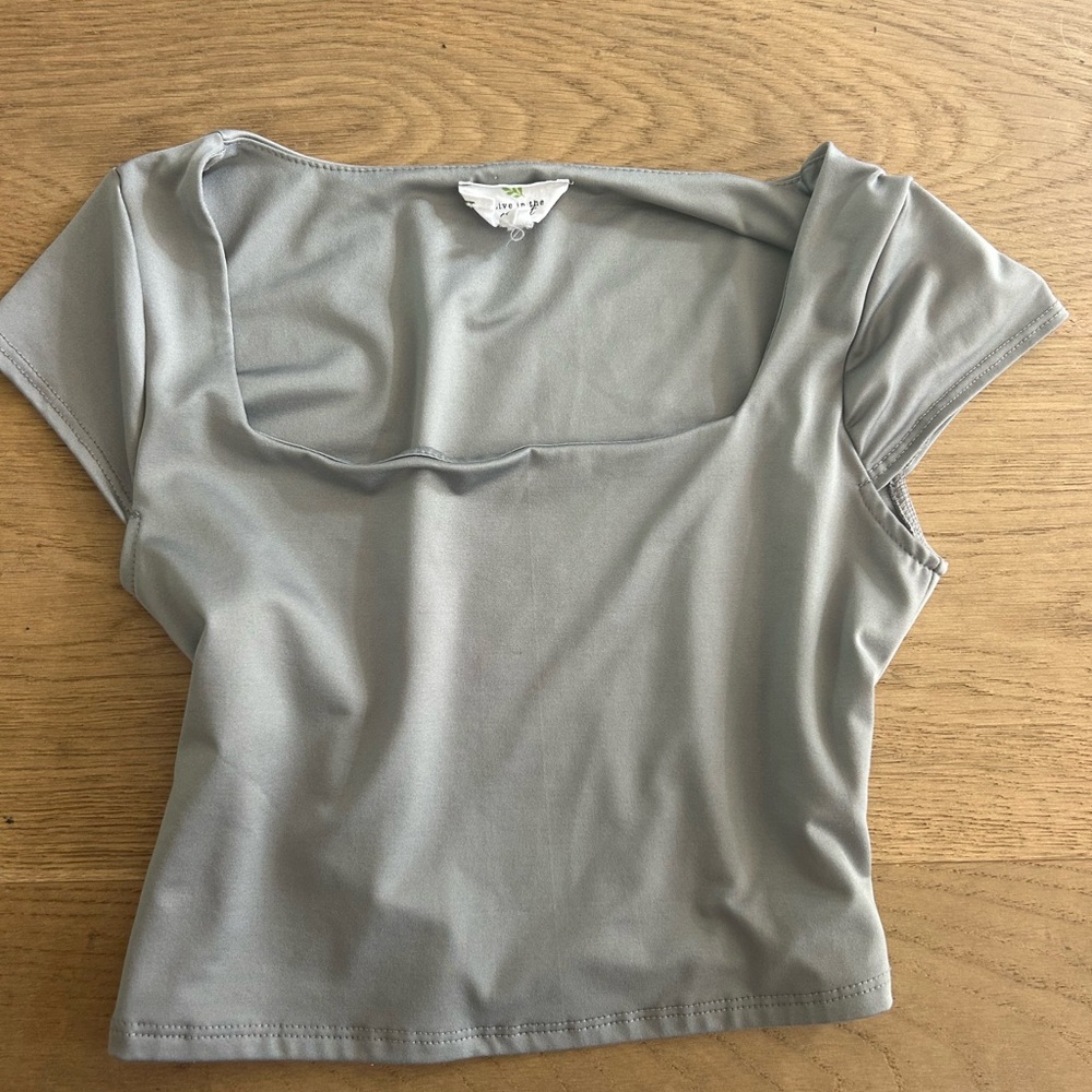 SHEIN Gray Fitted Crop Blouse